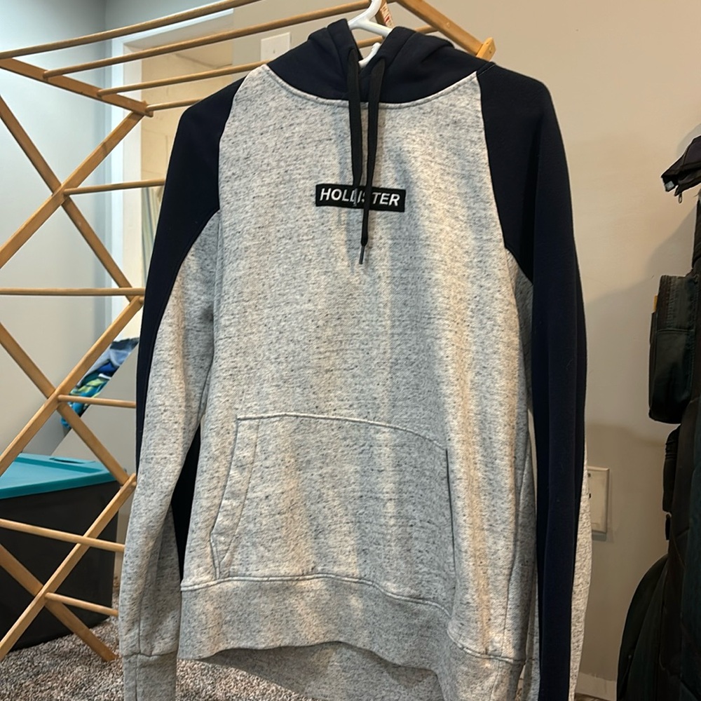 NEVER WORN hollister hoodie size M mens